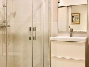 Hair dryer - Charming apartment on Malagueta Beach for couples (Málaga)
