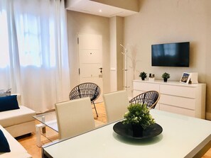Interior - Charming apartment on Malagueta Beach for couples (Málaga)