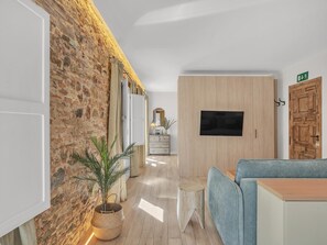 TV - Modern Studio in the Heart of Malaga (Málaga)