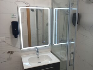 Hair dryer - Tranquil family home in Fuengirola (Fuengirola)