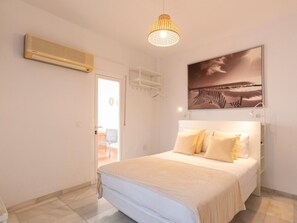 2 bedrooms, Internet - Central Family Home in Malaga (Málaga)