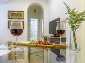 Dining - Luxury Stay in Malaga's Heart (Málaga)