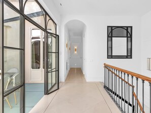 Interior - Exclusive Stay in Malaga with Wi-Fi and Air Conditioning Near Beach (Málaga)