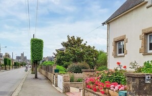 Property grounds - 3 bedroom amazing home in Cancale (Cancale)