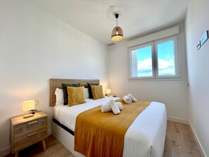 3 bedrooms, Internet - Elegant Accommodation in Malaga - Ideal for Groups (Málaga)