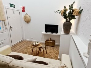 TV - Charming apartment in Malaga (Málaga)