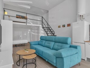TV - Urban Comfort in Málaga (Málaga)