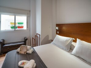 2 bedrooms, Internet - Modern apartment in central Malaga with Netflix and Wi-Fi (Málaga)