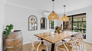 Dining - Silver Gums Coastal Farm Retreat (Falls Creek)