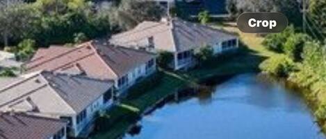 Alberca al aire libre y alberca climatizada