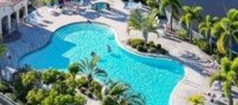 Cozy 2-bedroom Villa   Near by Pool. Across from Burnt Store Marina.   Pets R OK