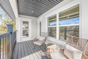 Terrace/patio - Island Oasis | Hot Tub, Outdoor Kitchen, RV/Boat Parking, EV Charger (St. Augustine)