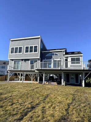 Exterior - Fully Remodeled Beach House with Incredible Views!!! (Mattapoisett)