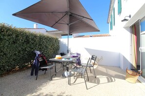 Outdoor dining - Villa n°13 - Le lizay (La Flotte)