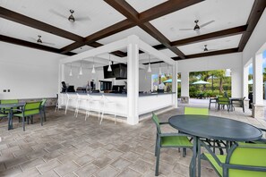 Outdoor dining - 4bd house | Resort | private pool | sleeps 10 (Kissimmee)