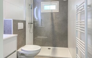 Shower - Sernets Recreatie Chalet 111 (Oud Gastel)
