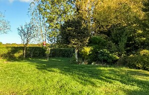 Property grounds - Awesome home in Allinge with WiFi (Allinge)