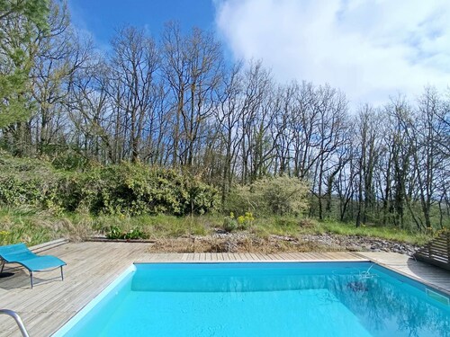 La maison du Dolmen 4 or 6 p with pool