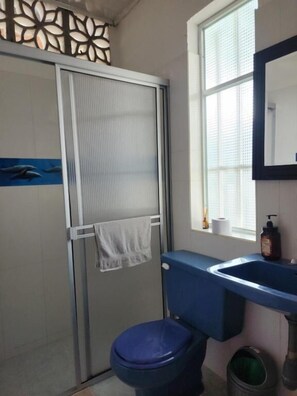 Family Room | Bathroom - Hotel OK el eden (Tocaima)