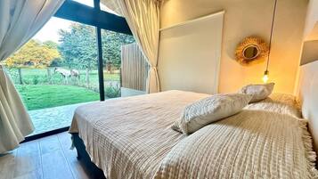 2 dormitorios, tabla de planchar con plancha, wifi gratis y ropa de cama