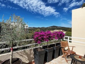 Property grounds - Appartement Graphique – Welkeys (Antibes)
