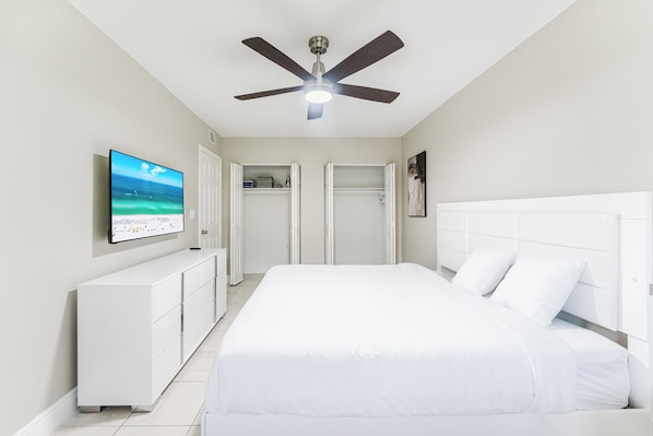 2 soverom, strykejern/-brett, wi-fi (inkludert) og sengetøy