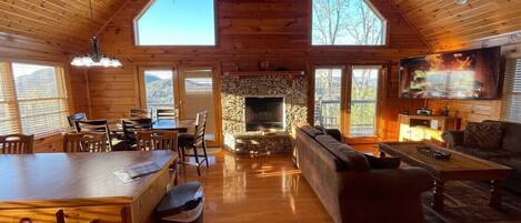 Télévision, cheminée