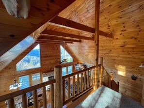 Interior - The Overlook at Grouse Ridge (Sevierville)