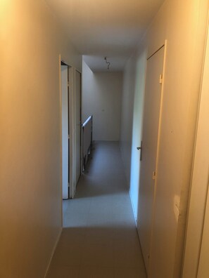 Interior - I rent a large room Near Paris in a duplex in a residence (Saint-Ouen-sur-Seine)