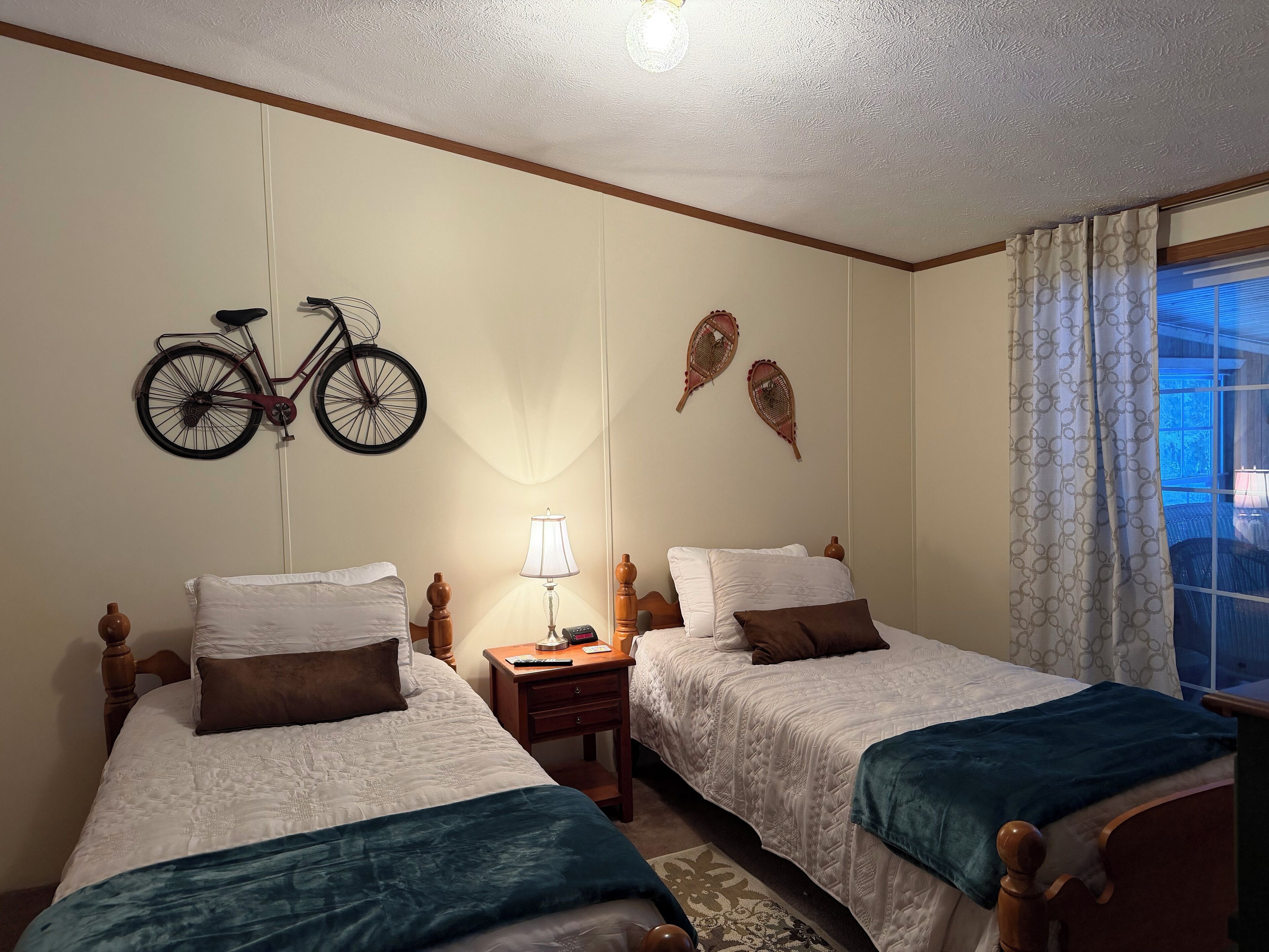 3 dormitorios, tabla de planchar con plancha, wifi gratis y ropa de cama