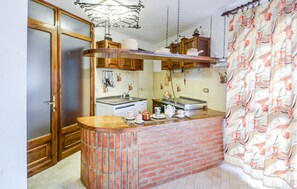 Four, plaque de cuisson, lave-vaisselle