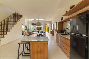 Deluxe Villa, 2 Bedrooms, Private Pool, Pool View | Private kitchen | Fridge, microwave, oven, stovetop - Villa Santai Santai by Alfred in Bali (Canggu)