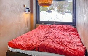 2 bedrooms, free WiFi