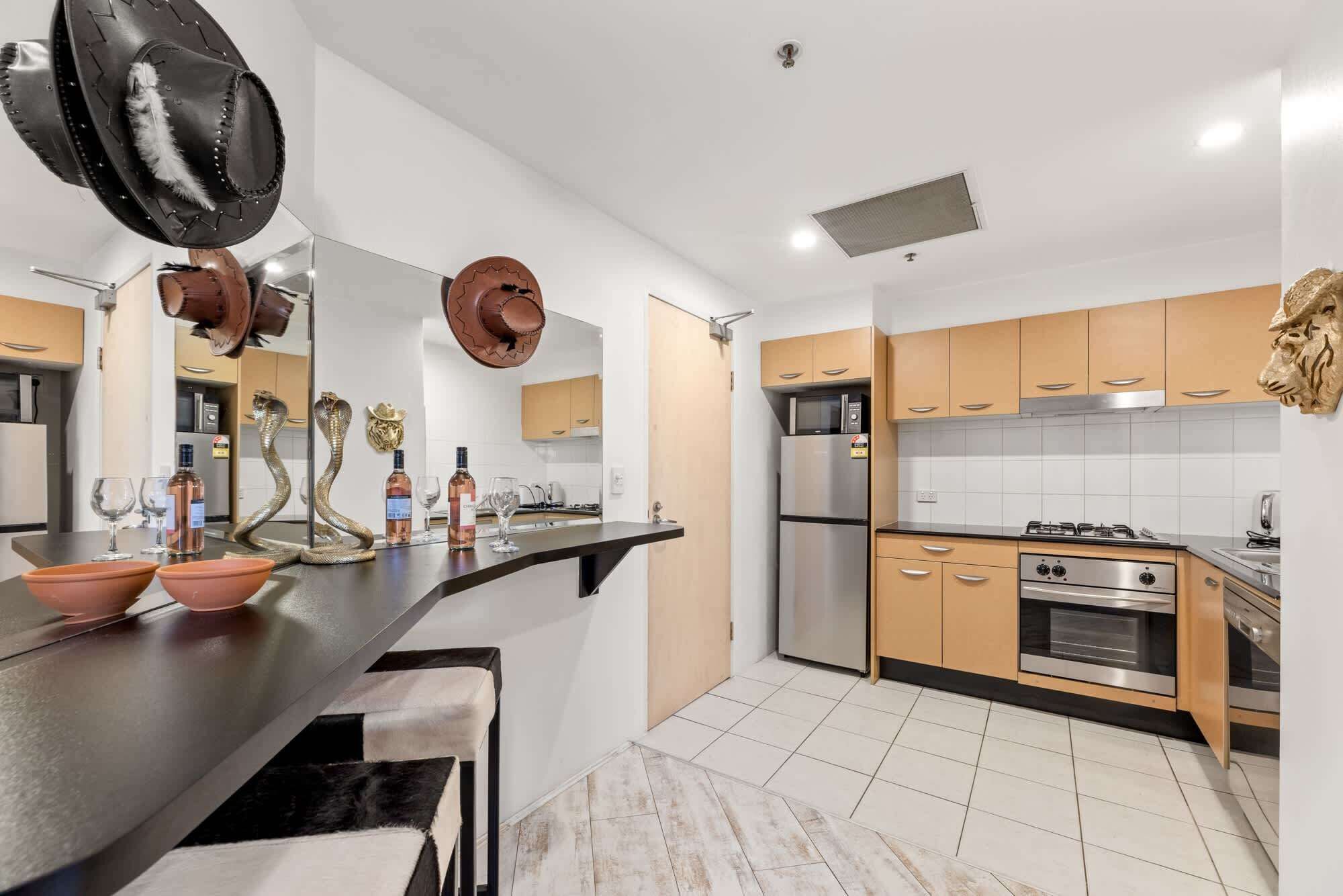 Fridge, microwave, oven, stovetop