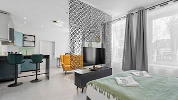 Schreibtisch, Bügeleisen/Bügelbrett, kostenloses WLAN, Bettwäsche