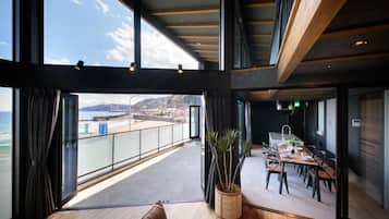 Villa, balkon, uitzicht op zee | Interieur