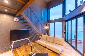 Living area - VILLA IZU Zessei (Ito)