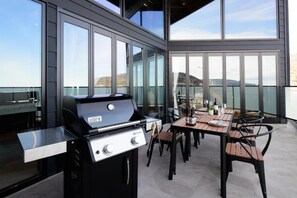 Outdoor dining - VILLA IZU Zessei (Ito)