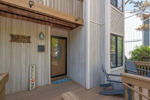 Exterior detail - Runaway Bay Retreat with Outdoor Pool (Ocean City)