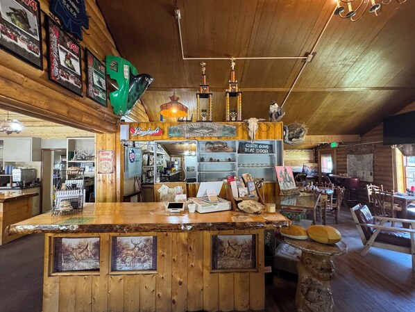 Bar (en la propiedad)