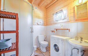 Shower - Pet friendly home in Sarbinowo with WiFi (Sarbinowo)