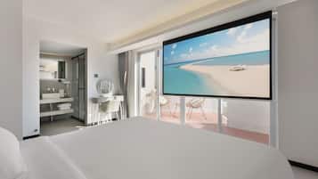 Senior-dobbeltværelse - bjergudsigt | Allergivenligt sengetøj, mørklægningsgardiner, lydisolering