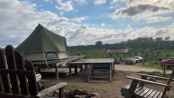 Classic Room, Vineyard View | Property grounds