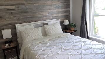 2 chambres, fer et planche à repasser, Wi-Fi gratuit, draps fournis
