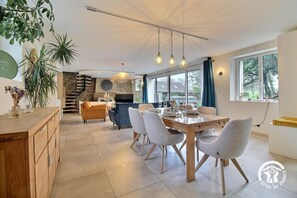 Dining - Ty Malo - GUIDEL - Gîte (GUIDEL)