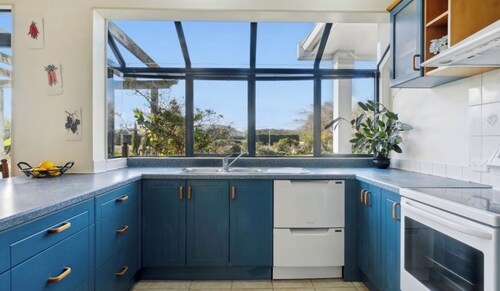 KILLEIGH FARM HOUSE - WHERE FARM MEETS TOWN