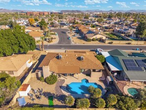 Exterior - Relaxing Deer Valley Retreat – Pool, Game Room, Fireplace, BBQ, Sleeps 8 (Phoenix)