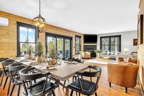 Dining - Skyline Lodge | 5 Bedroom - Hot Tub - Sauna (Newry)