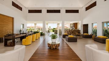 Sala de estar en el lobby