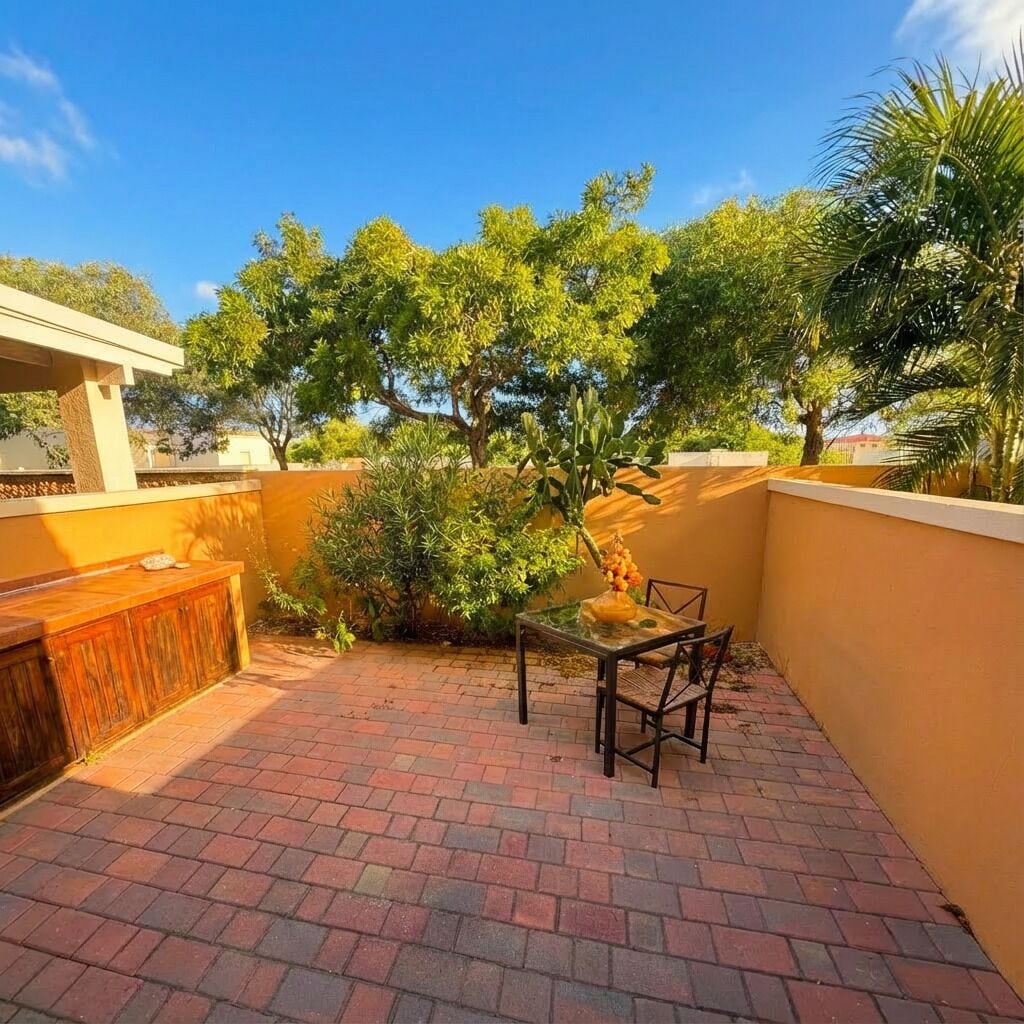Family Townhome, 2 Bedrooms, Kitchen, Resort View | Outdoor dining
